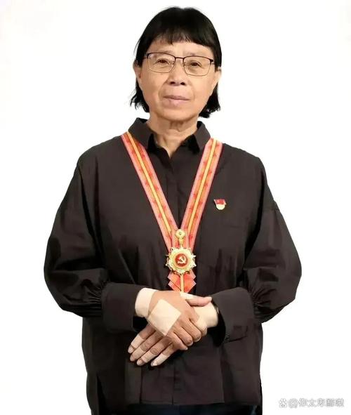 新2025澳门天天开好彩和张桂梅的第15次送考与张桂梅连续11年送考从未缺席